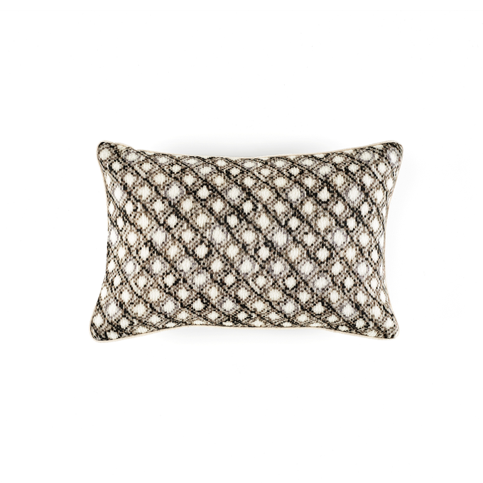 Elitis Diamond Cushion