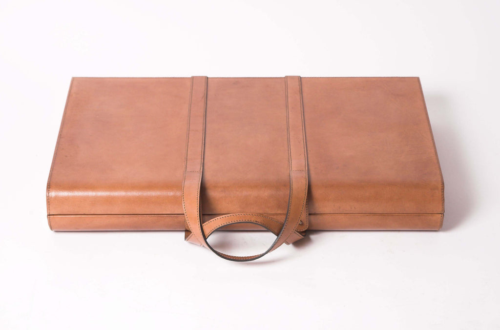 Closed Backgammon set