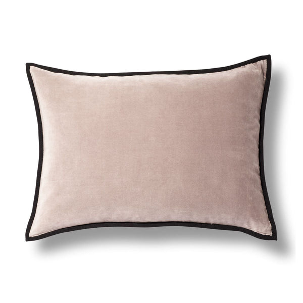 Orphee Perla Cushion on White