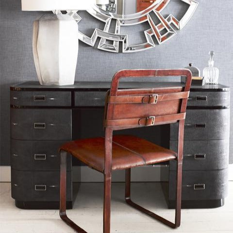Buckle Chair Havana with desk mirror and lamp